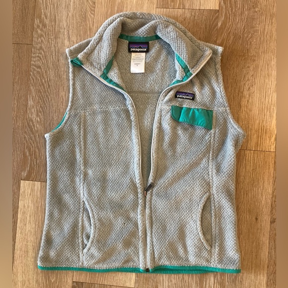 Patagonia Jackets & Blazers - Patagonia Retool Light Gray Vest with Teal Highlights